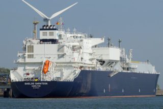 Τάνκερ προσάραξε στ’ ανοιχτά του Ηρακλείου