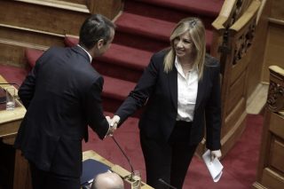 Στο ίδιο καζάνι όλοι…