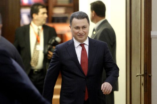 Η αναθεώρηση προχωρά, ο Γκρούεφσκι φυλακίζεται