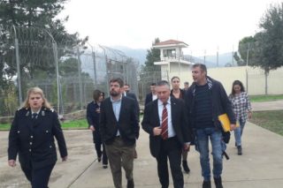 Στις γυναικείες φυλακές Ελεώνα ο υπουργός Δικαιοσύνης