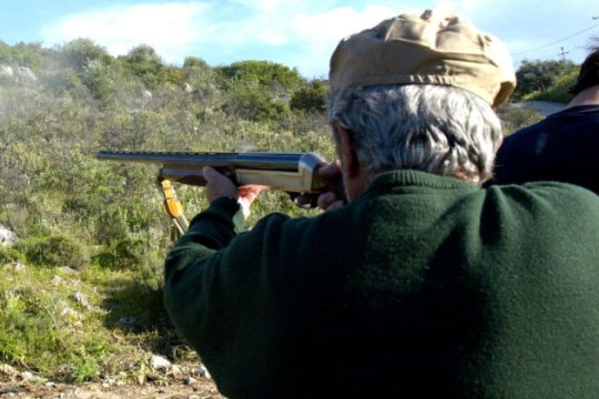 Νεκρός 68χρονος από σκάγια κυνηγού στην Καλαμπάκα