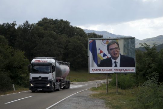 Δασμοί 100% στην Σερβία απ’ το Κόσοβο