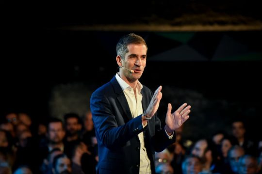 «Και το άσυλο θέλει να καταργήσει και το Πολυτεχνείο»