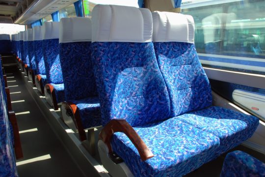 Σχέδιο για δημοτικά λεωφορεία ενέκρινε το Δημοτικό Συμβούλιο Αθήνας