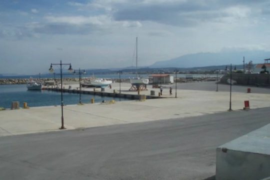 Χανιά: Αναβαθμίζεται ο λιμένας Κολυμβαρίου