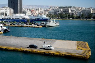 Συνεχίζεται η αποσυμφόρηση των νησιών
