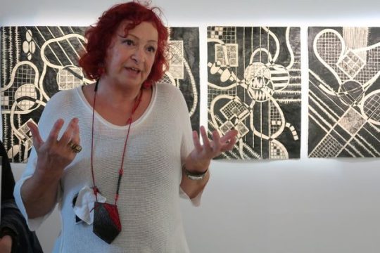 Υφές, ίχνη και η κρυφή γοητεία των δακτυλόπετρων…