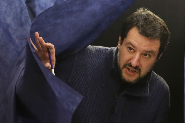 Ο Σαλβίνι κατηγορεί τη Μάλτα για μη διάσωση μεταναστών