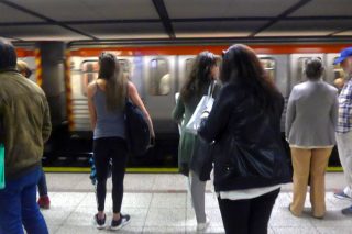 Ξανά απευθείας προς αεροδρόμιο το μετρό