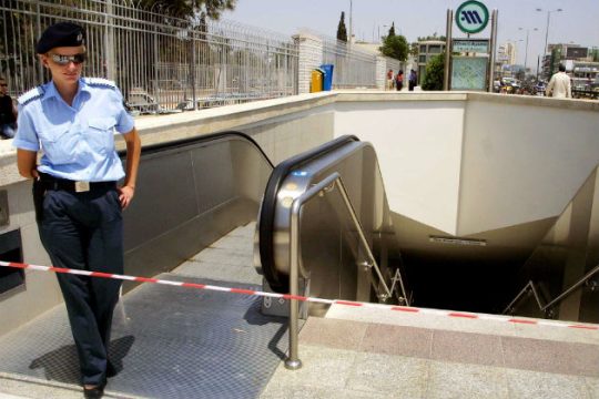 Αστυνομικοί τζαμπατζήδες…