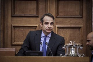 «Οχι» σε προσλήψεις