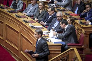 Για να σωθεί από την οικονομία βρήκε… άσυλο στα ΑΕΙ