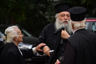 Αλαλα τα χείλη (ημών) των ασεβών