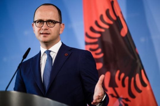 «Δεν υφίσταται θέμα “τσάμικου”»