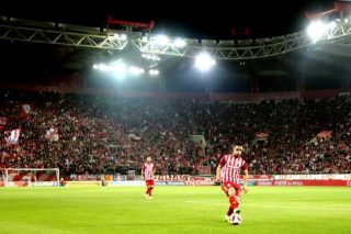 Ζητάει διαιτητές πρώτης κατηγορίας FIFA