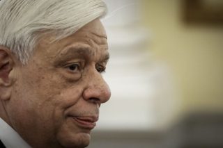 Στο επίκεντρο της αντιπαράθεσης ο Πρ. Παυλόπουλος