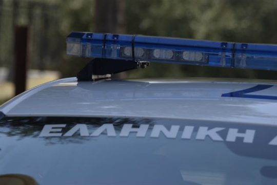 Ένοπλη ληστεία σε ΕΛΤΑ στα Βίλια