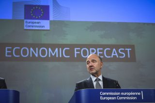 Ανάπτυξη 2% την επόμενη 3ετία προβλέπει η Κομισιόν