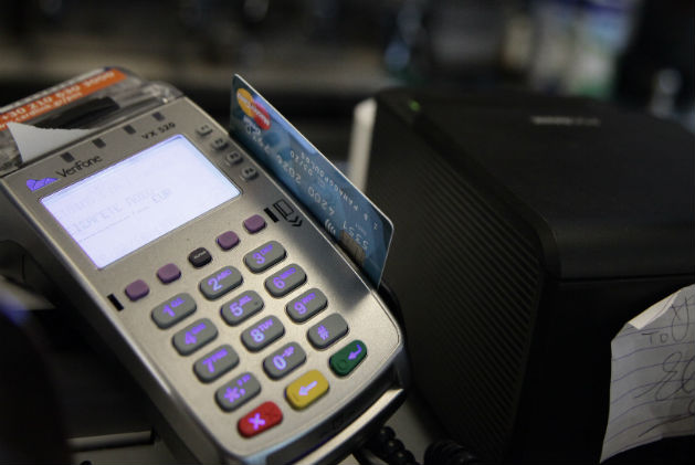 Νέες εξηγήσεις απ’ τον Παπαευαγγέλου για τα POS