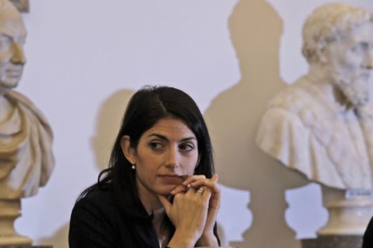 Αθωώθηκε η δήμαρχος Ρώμης για ρουσφετολογική πρόσληψη
