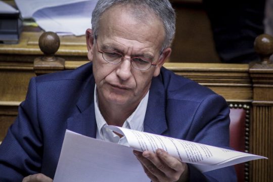 «Πρέπει οι πολίτες να αρχίσουν να αντιλαμβάνονται στην καθημερινότητά τους το τέλος των μνημονίων»