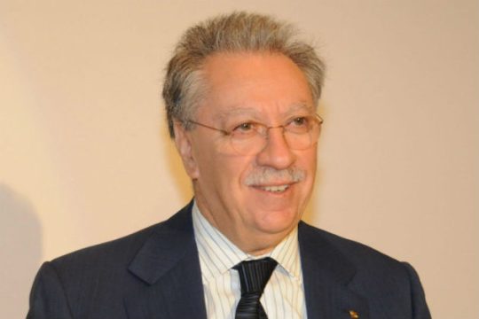 Τι απαντάει ο Μ. Σάλλας για τη δέσμευση μετοχών του