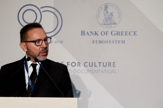 Συνάντηση Στουρνάρα με τραπεζίτες για τα «κόκκινα» δάνεια