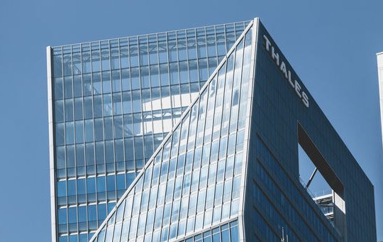 Η Thales την προσφορά, η Siemens το έργο!