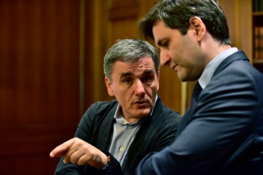 Κυβερνητική αισιοδοξία για τις συντάξεις