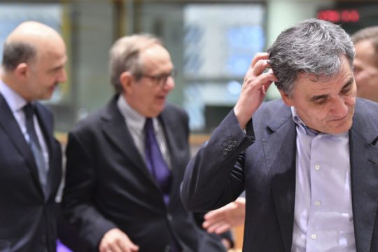 Η κυβερνητική υποταγή στην ευρωπαϊκή λιτότητα εκτρέφει πολιτικά τέρατα