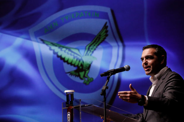 Πανηγυρική ανακοίνωση από Τσίπρα