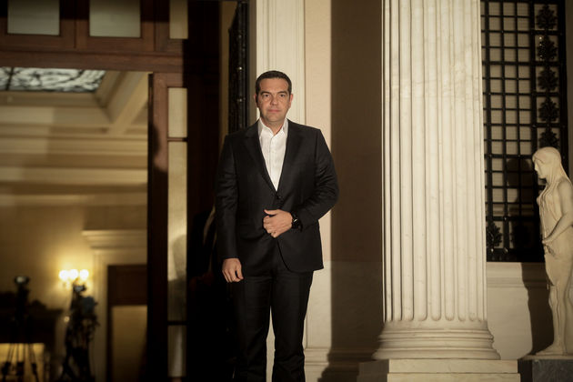 Ενα βήμα μπρος, ένα βήμα πίσω