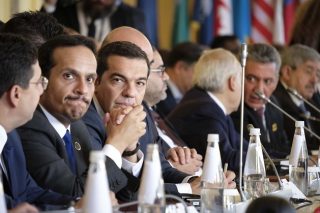 Επί των (πετρελαιοφόρων) ιματίων της Λιβύης