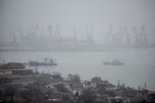 Βοήθεια από ΝΑΤΟϊκά πλοία ζητά το Κίεβο