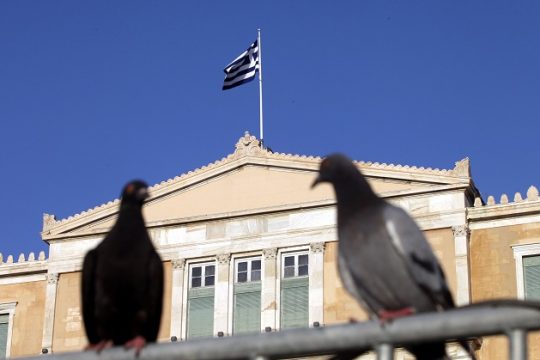 Εναντίον της δημοκρατίας