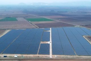 Επένδυση σε φωτοβολταϊκά ισχύος 8,99 MW από την «ΕΛΠΕ Ανανεώσιμες»