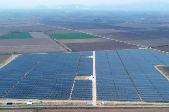 Επένδυση σε φωτοβολταϊκά ισχύος 8,99 MW από την «ΕΛΠΕ Ανανεώσιμες»