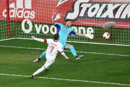 Λίστες στο συρτάρι, το μυαλό στην Ξάνθη