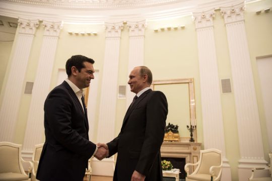 Στη Μόσχα για να «λιώσουν» οι πάγοι