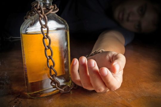 Επεκτείνεται το Δίκτυο Αλκοολογίας στην Κρήτη