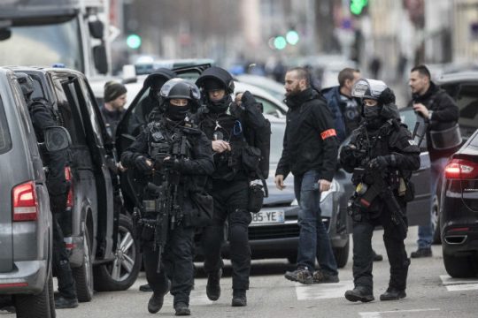 Νεκρός ο δράστης του Στρασβούργου