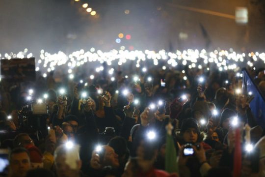 Επιμένουν οι Ούγγροι κατά Ορμπάν παρά την καταστολή