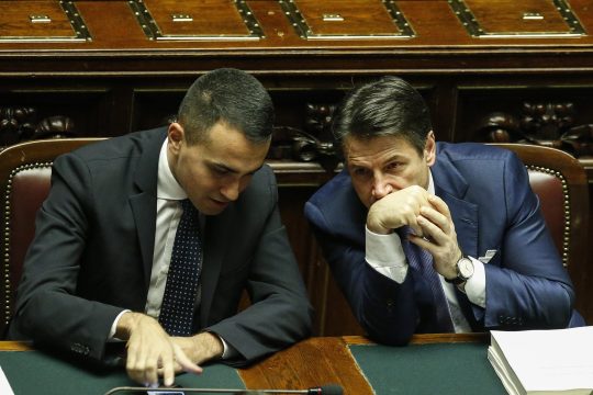 Ψήφος εμπιστοσύνης στην ιταλική κυβέρνηση μέσω του προϋπολογισμού