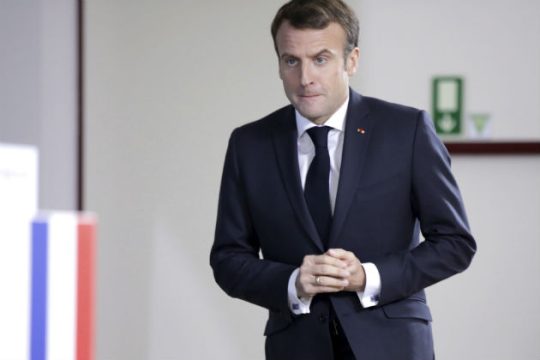 Πρόταση μομφής κατά της κυβέρνησης κάνει η γαλλική Αριστερά