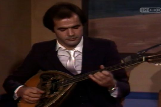 Χριστούγεννα με «Ρεμπέτικο Πάλκο»