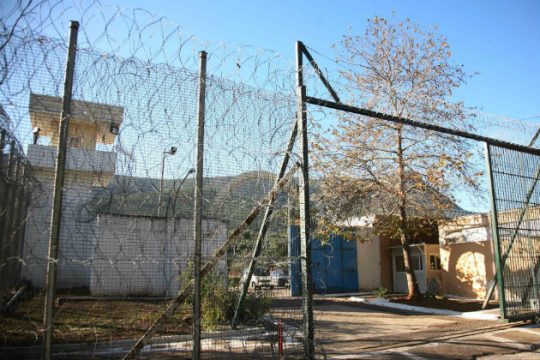 Δικογραφία για τον ξυλοδαρμό του 19χρονου στην Αυλώνα