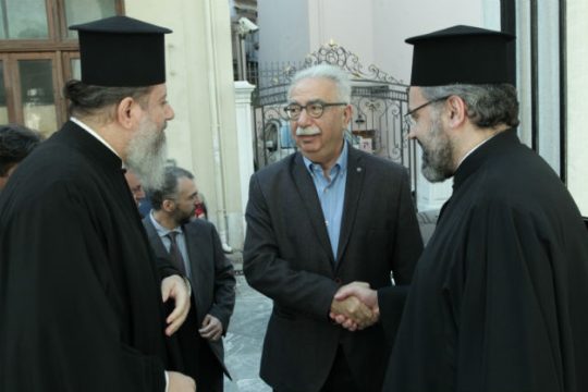 Διαβεβαιώσεις Γαβρόγλου στους κληρικούς