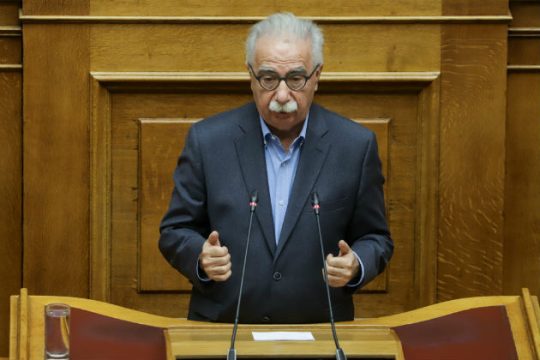 Γαβρόγλου: «Φάντασμα» η τρίτη Λυκείου στη χώρα μας