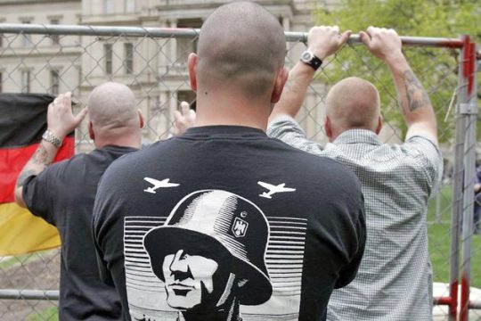 FAZ: Ενδεχόμενο συγκάλυψης ακροδεξιών από αστυνομικούς