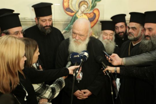 «Η Ιερά Σύνοδος μπορεί να εγκρίνει ή να απορρίψει τη συμφωνία»